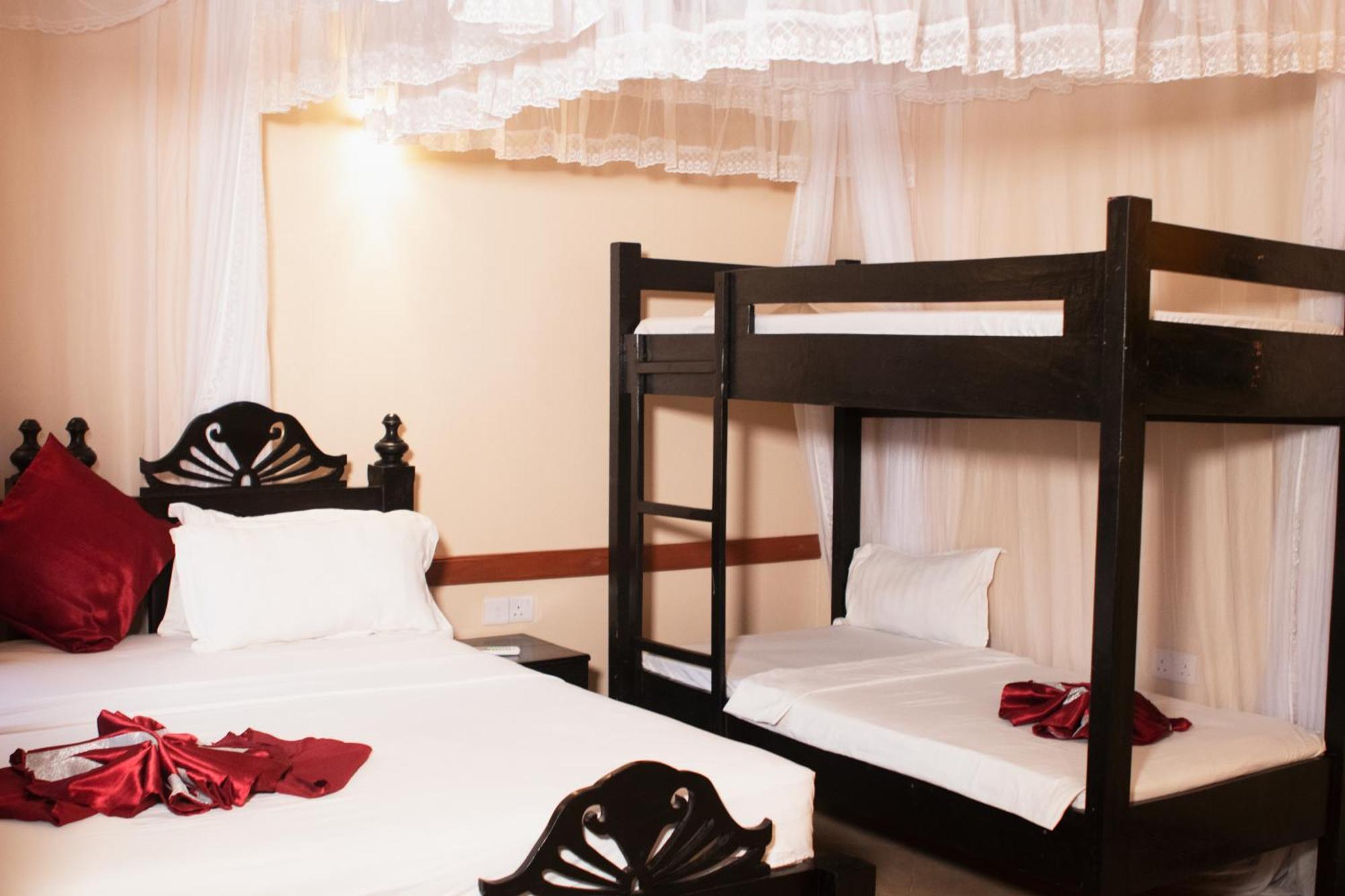 Kijiji Beach Resort Dar es Salaam Esterno foto