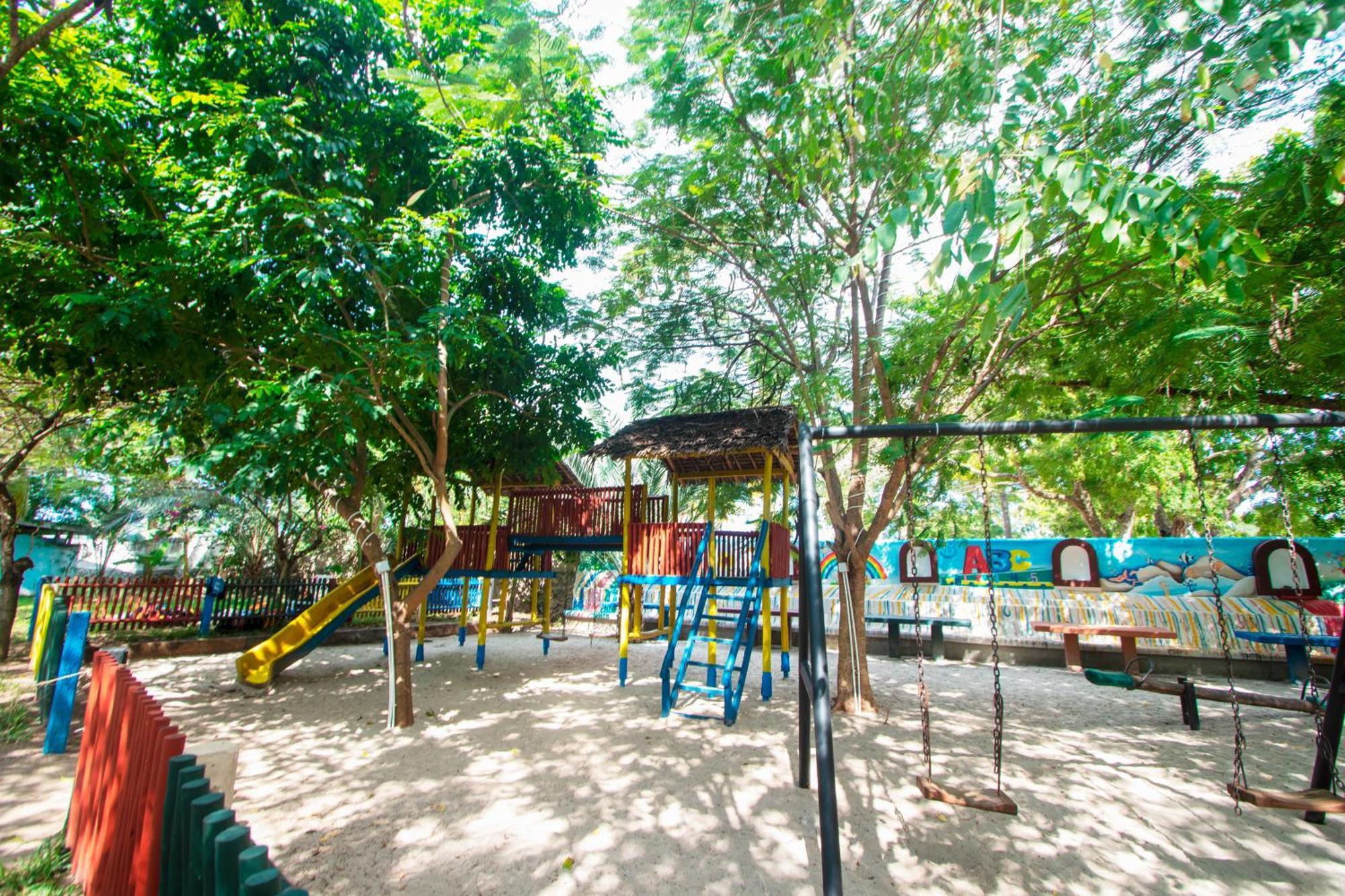 Kijiji Beach Resort Dar es Salaam Esterno foto