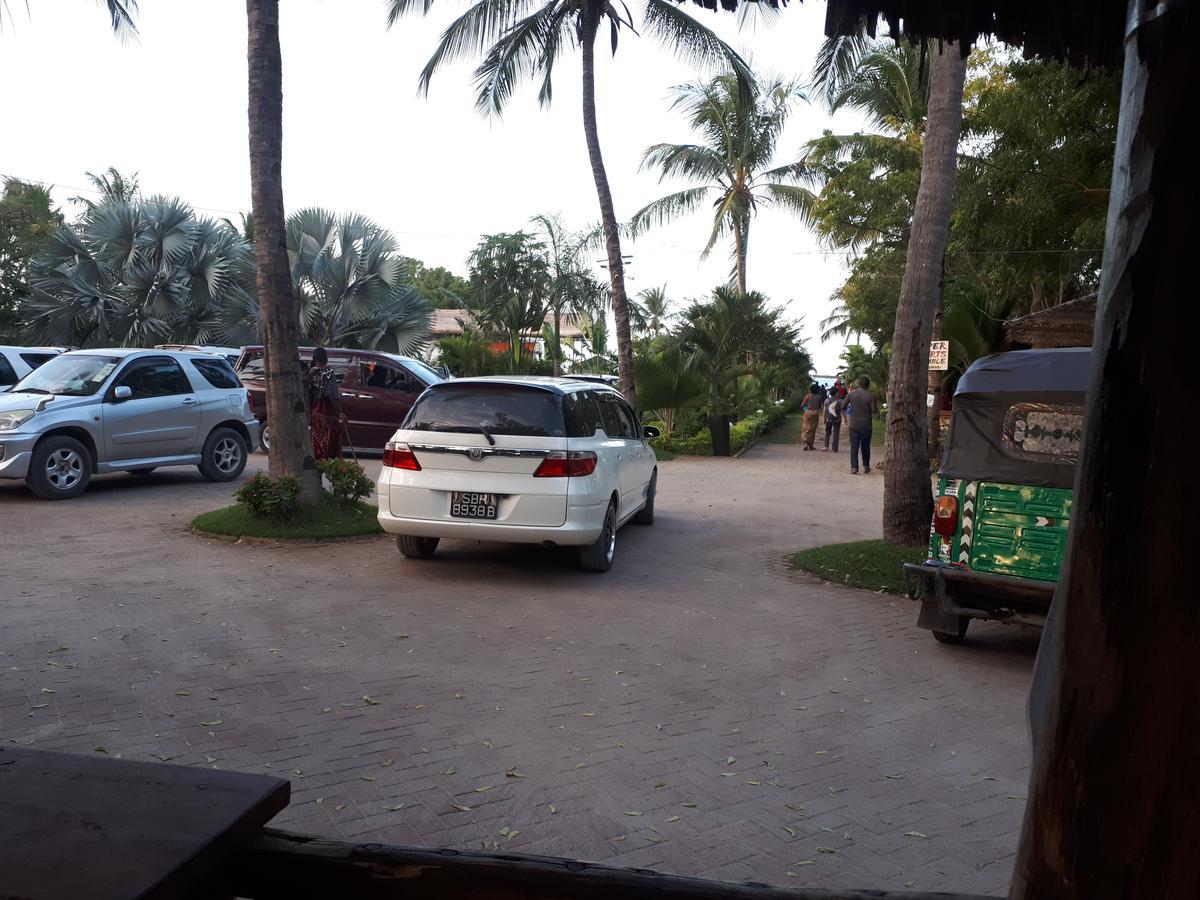 Kijiji Beach Resort Dar es Salaam Esterno foto