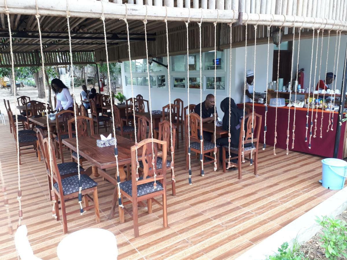 Kijiji Beach Resort Dar es Salaam Esterno foto